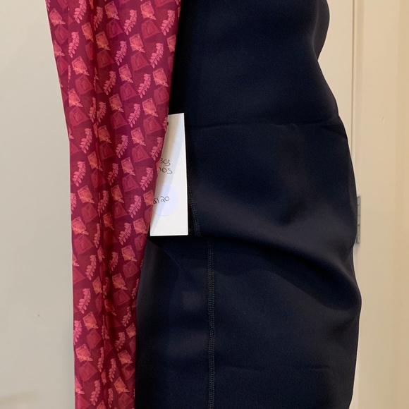 Swim Rash Guard - Picture 4 of 5